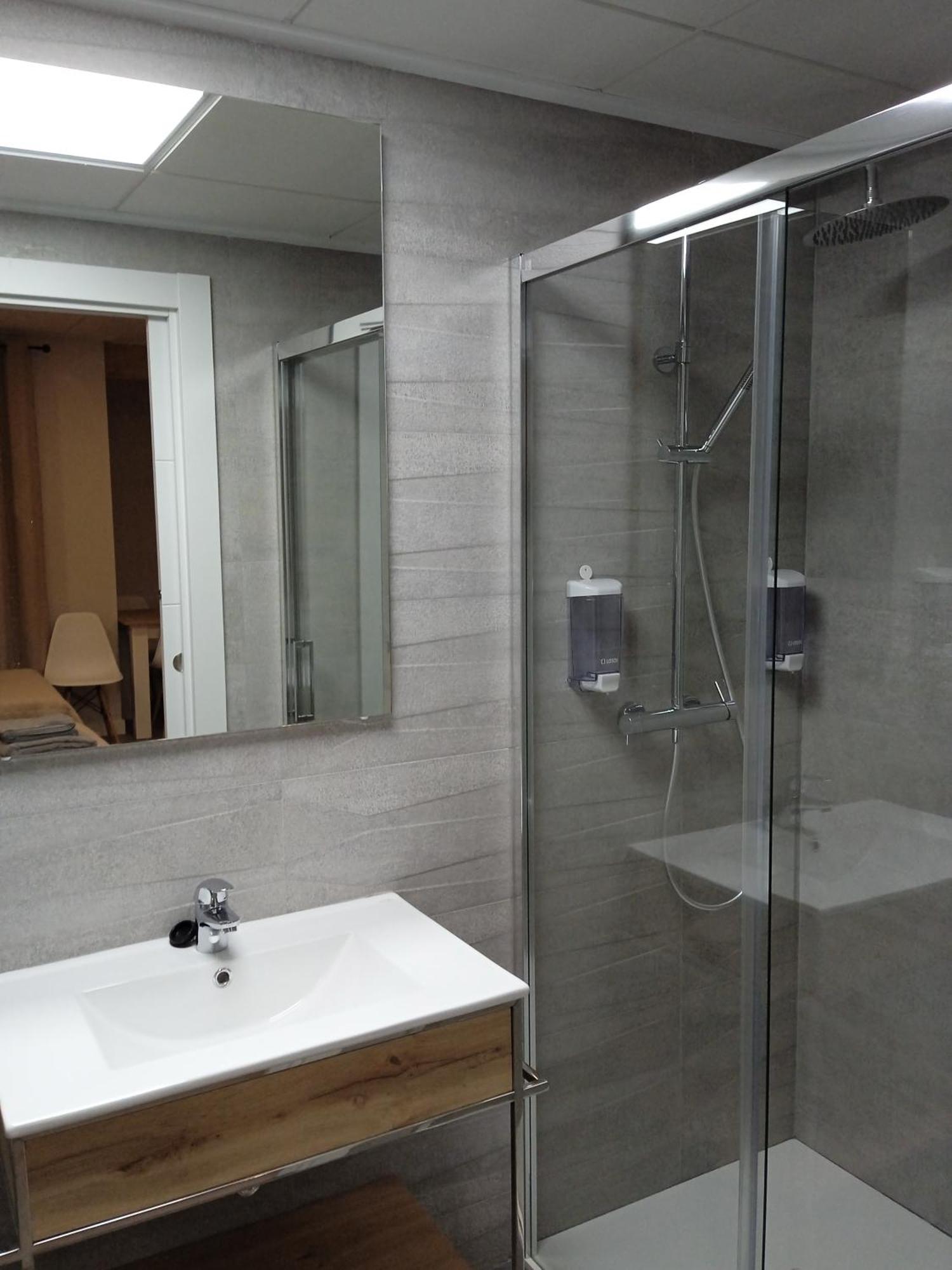 Hostal La Morenica Вільєна Екстер'єр фото